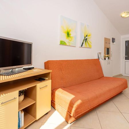 Apartments Petak Dramalj Eksteriør billede