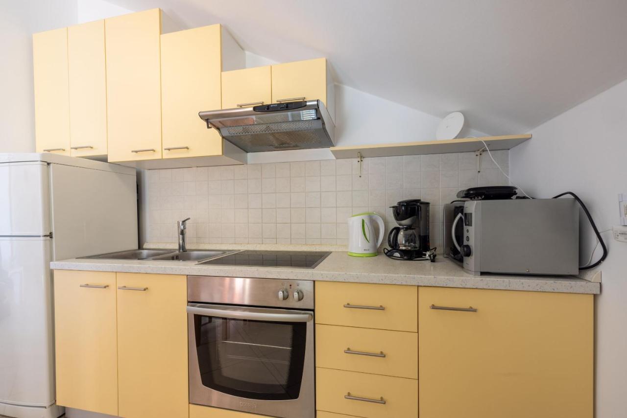 Apartments Petak Dramalj Eksteriør billede